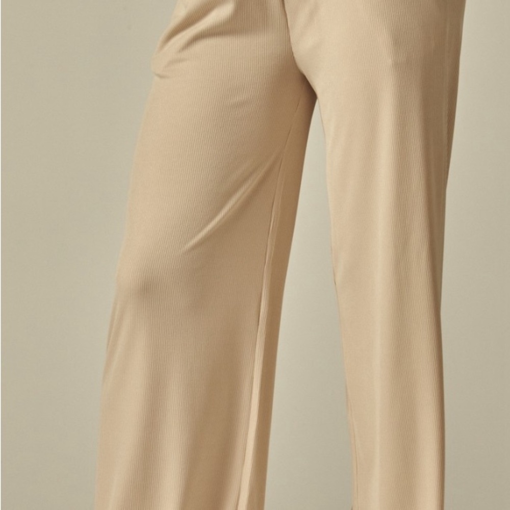 Stretchy Ribbed Drawstring Pocket Wide Leg Pants - Picture 2 of 4